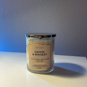 Coffee & Whiskey 8oz Bath & Bodywork’s Candle